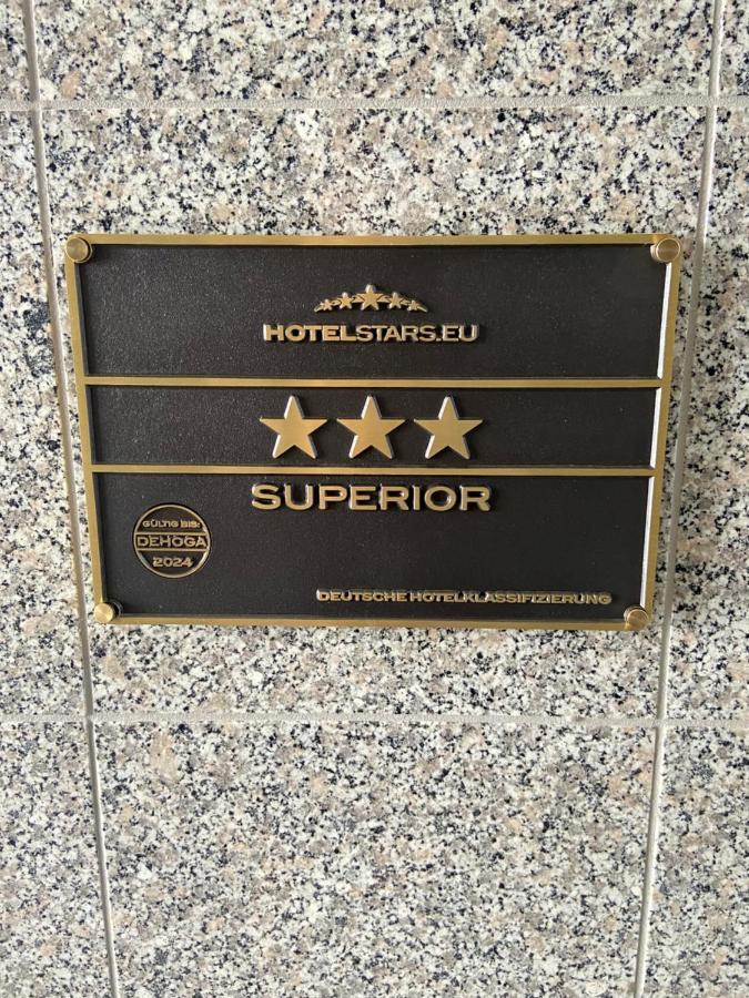 Hotel Heymann Kaiserslautern Bagian luar foto