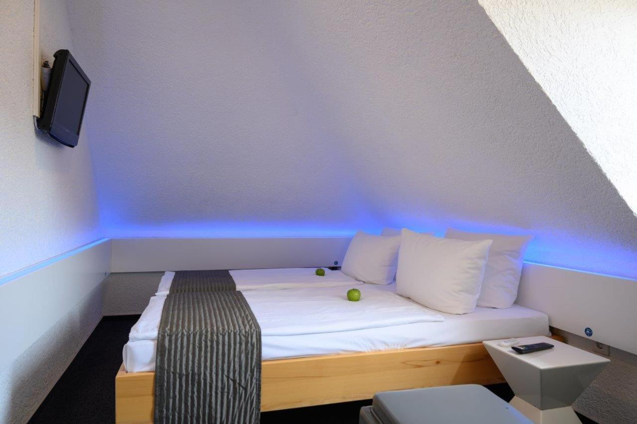 Hotel Heymann Kaiserslautern Bagian luar foto