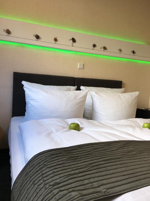Hotel Heymann Kaiserslautern Bagian luar foto